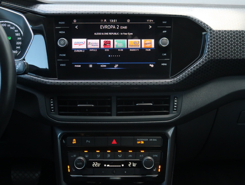 Volkswagen T-Cross, 2020