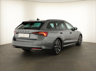 Škoda Octavia - 2025