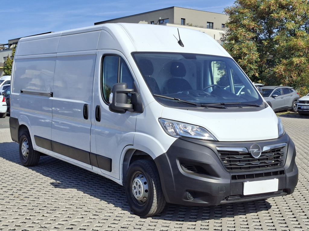 Opel Movano, 2023