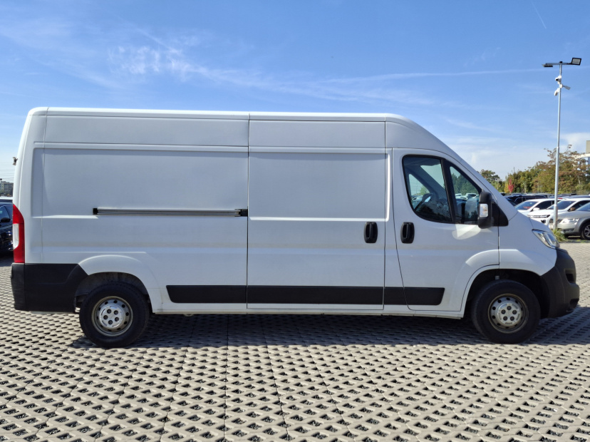 Opel Movano, 2023