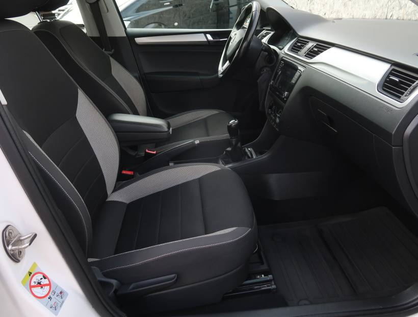 Škoda Rapid Spaceback, 2017