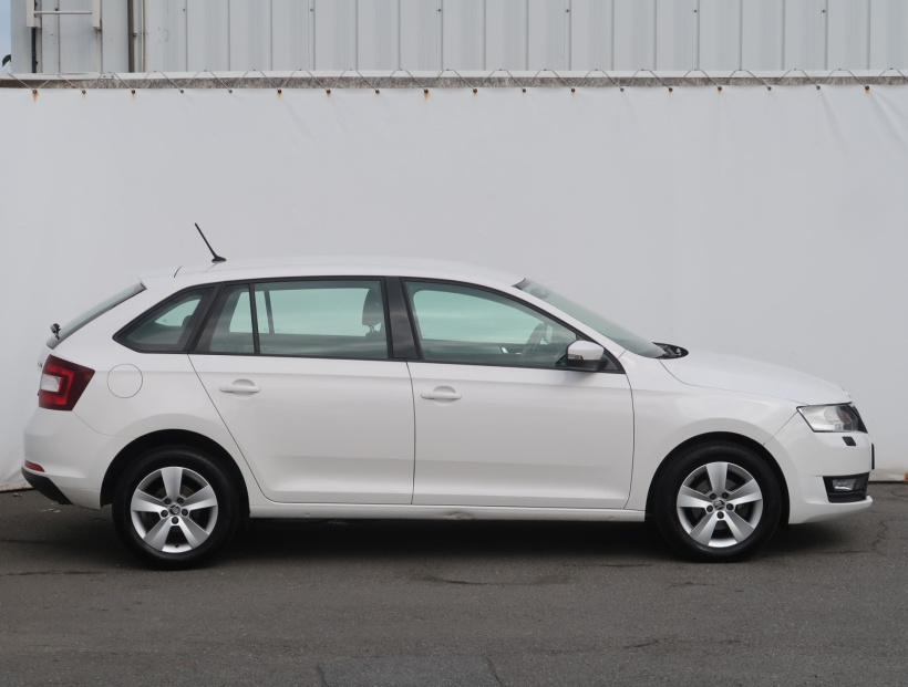 Škoda Rapid Spaceback, 2017