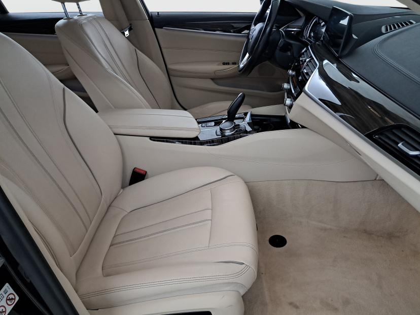 BMW 5, 2019