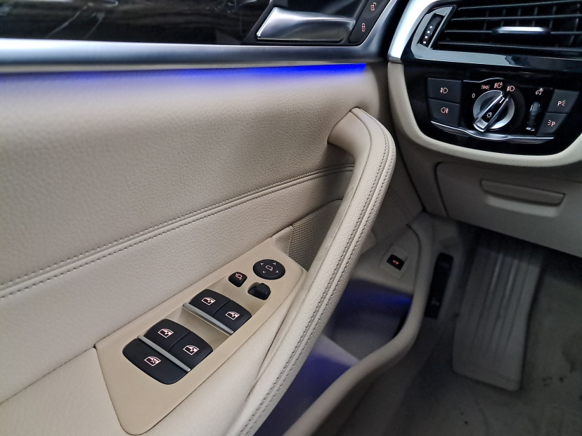 BMW 5, 2019