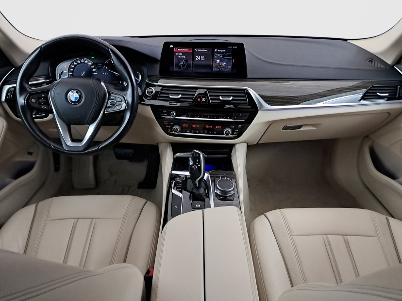 BMW 5, 2019