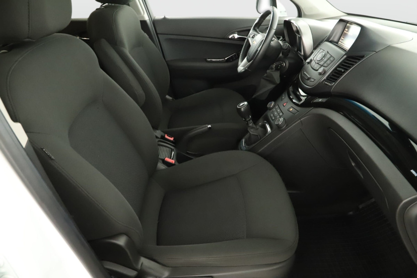 Chevrolet Orlando, 2014