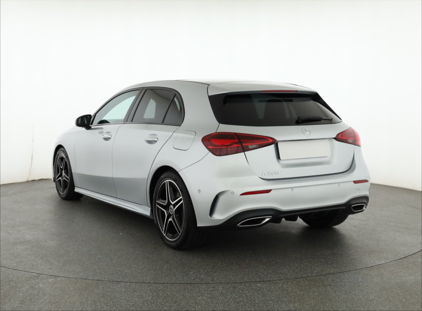 Mercedes-Benz A, 2024