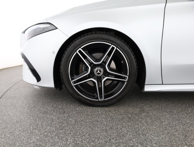 Mercedes-Benz A - 2024