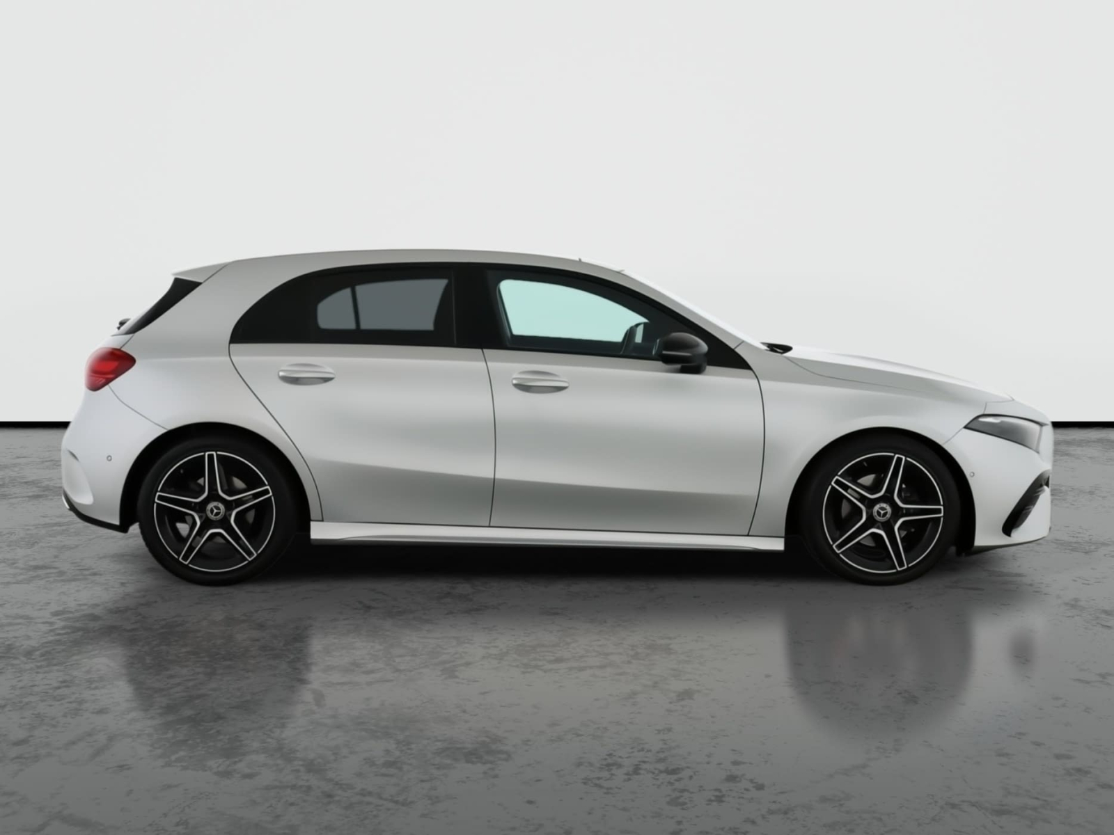 Mercedes-Benz A - 2024
