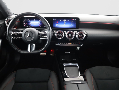 Mercedes-Benz A - 2024