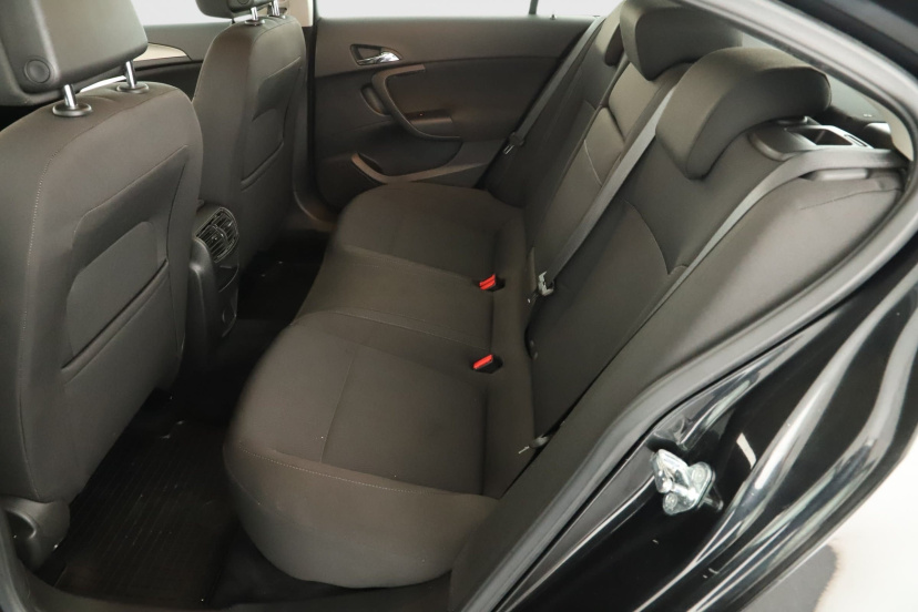 Opel Insignia, 2010