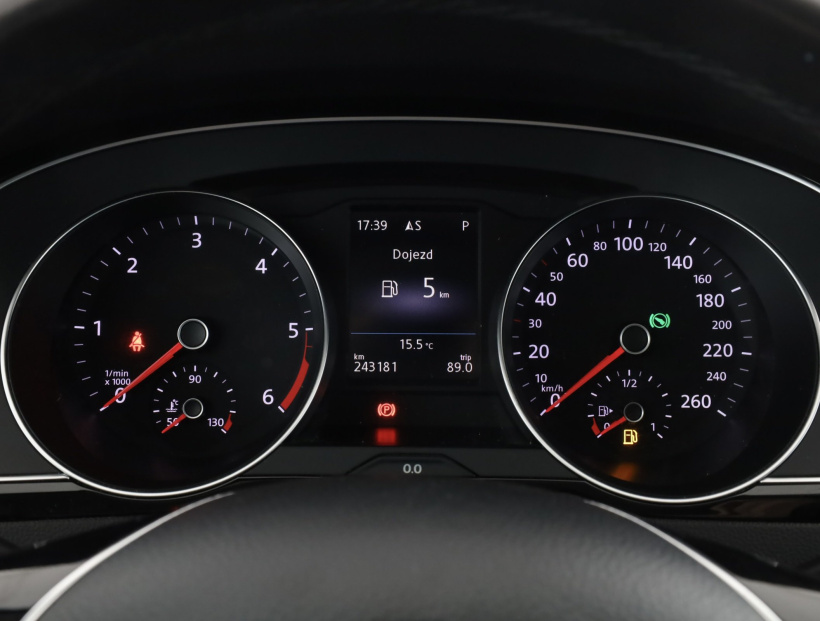 Volkswagen Passat, 2018