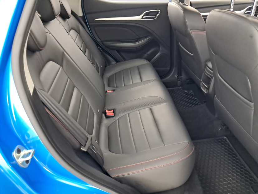 MG ZS SUV, 2023