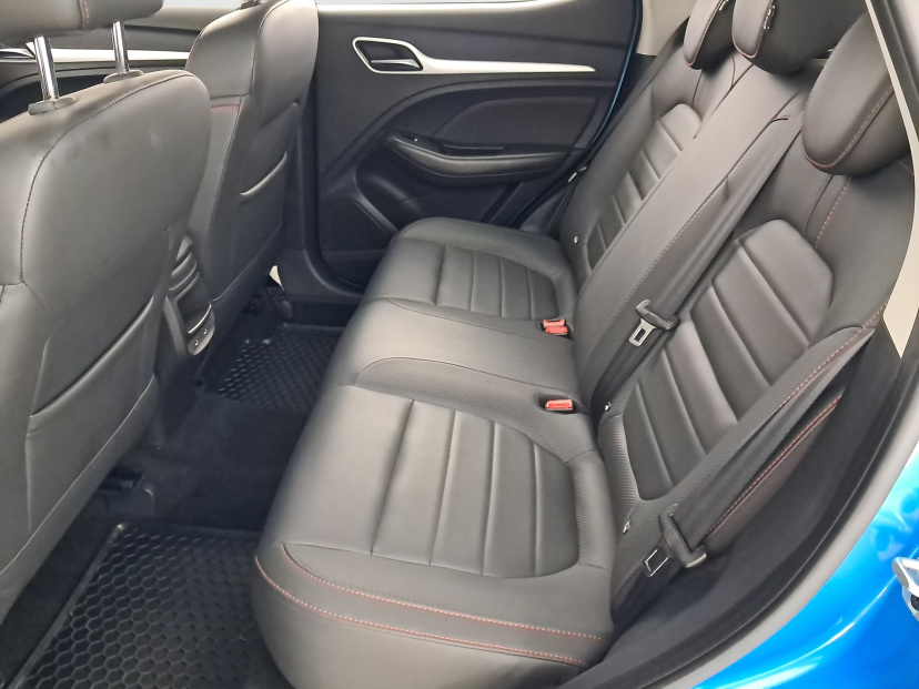 MG ZS SUV, 2023
