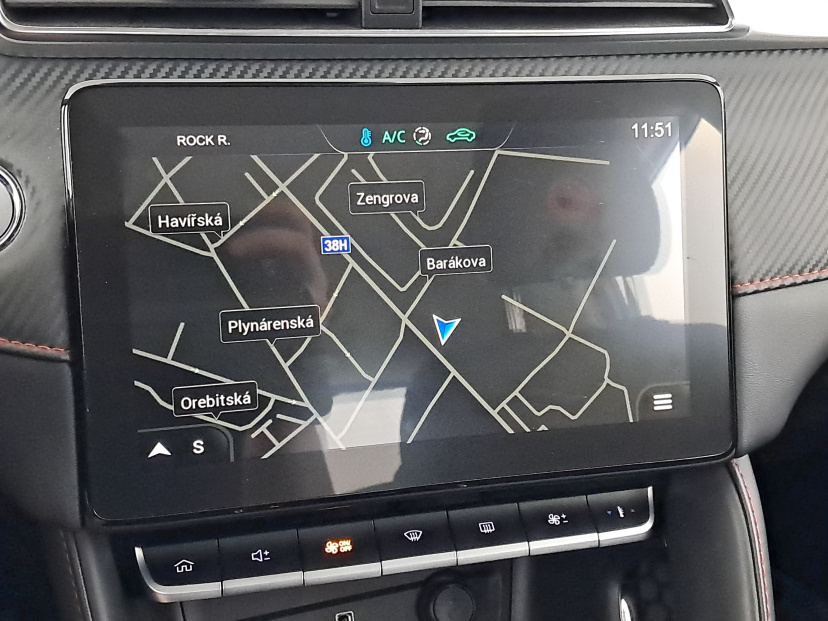 MG ZS SUV, 2023