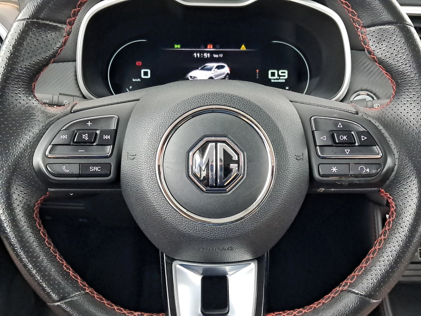 MG ZS SUV, 2023