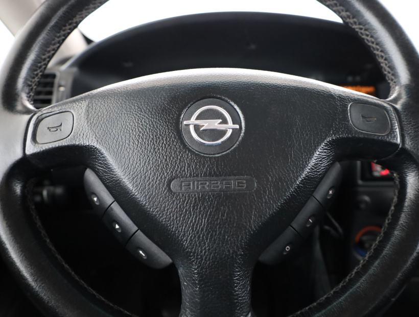 Opel Zafira, 2001