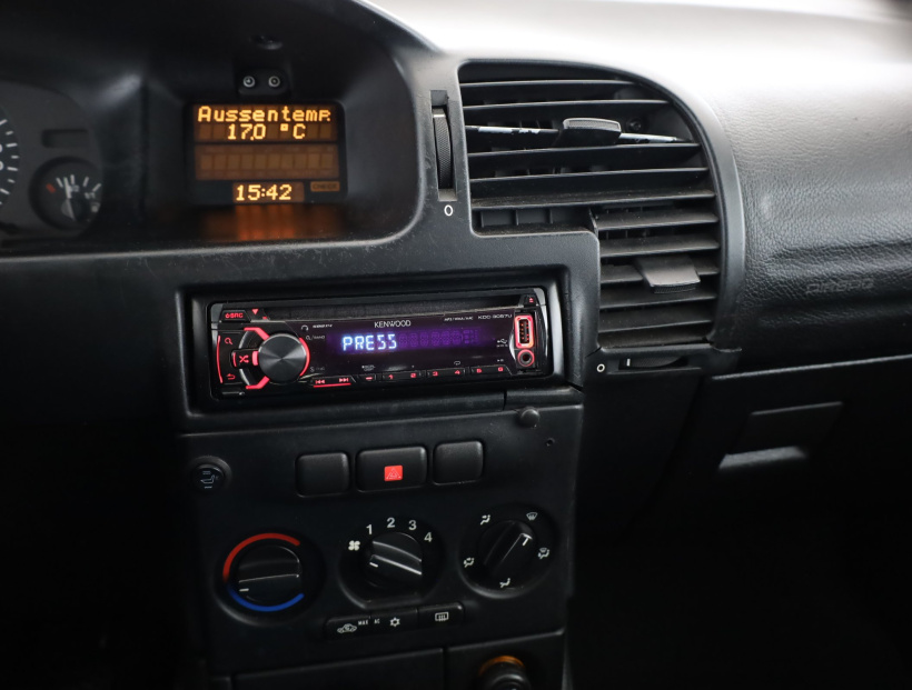Opel Zafira, 2001