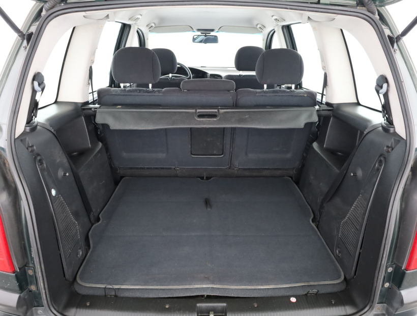 Opel Zafira, 2001