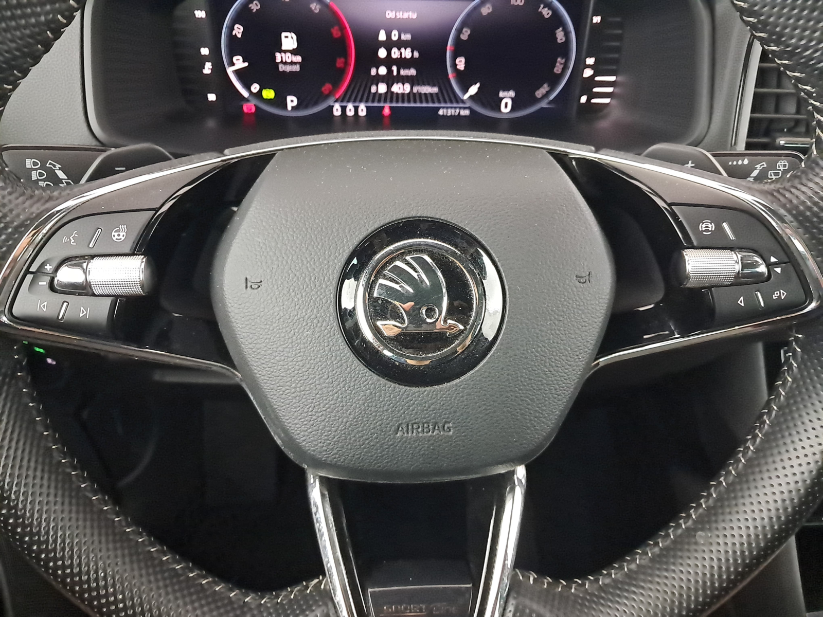 Škoda Karoq - 2023