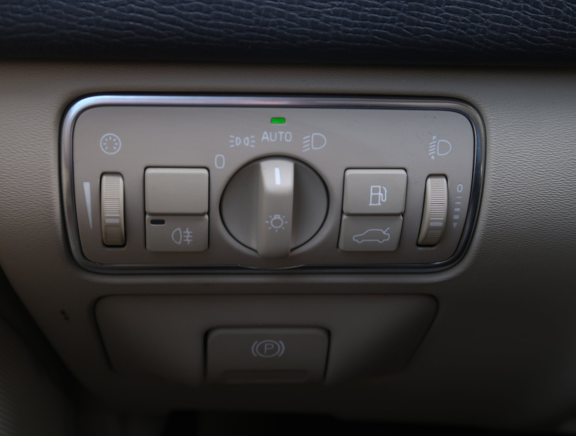 Volvo XC60, 2016