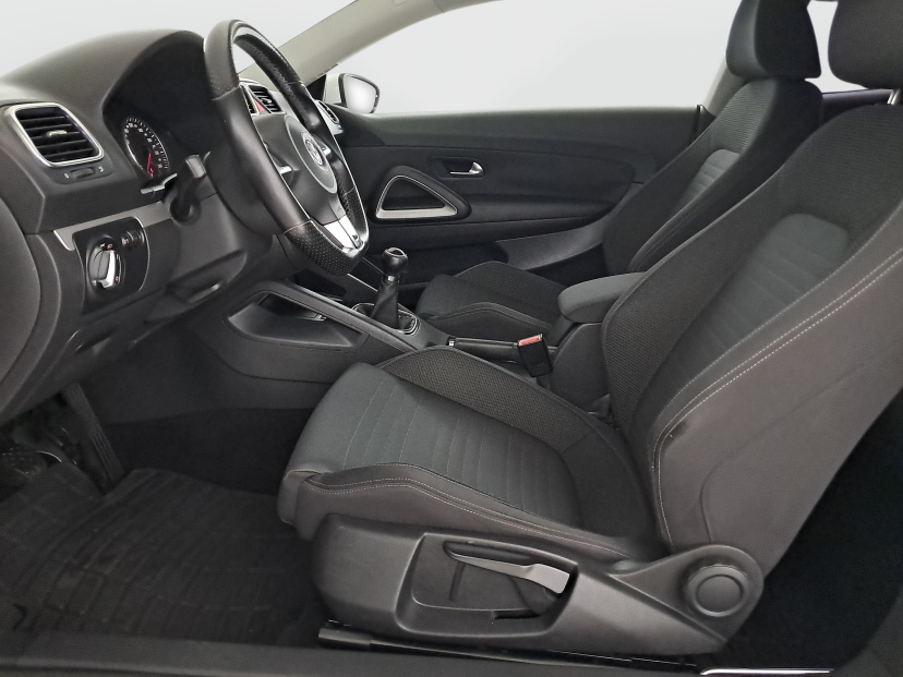 Volkswagen Scirocco, 2010