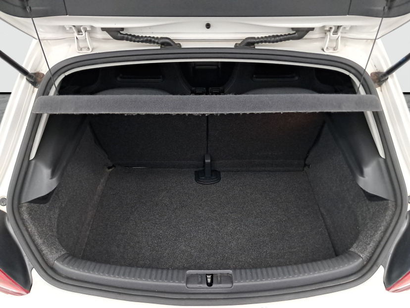 Volkswagen Scirocco, 2010