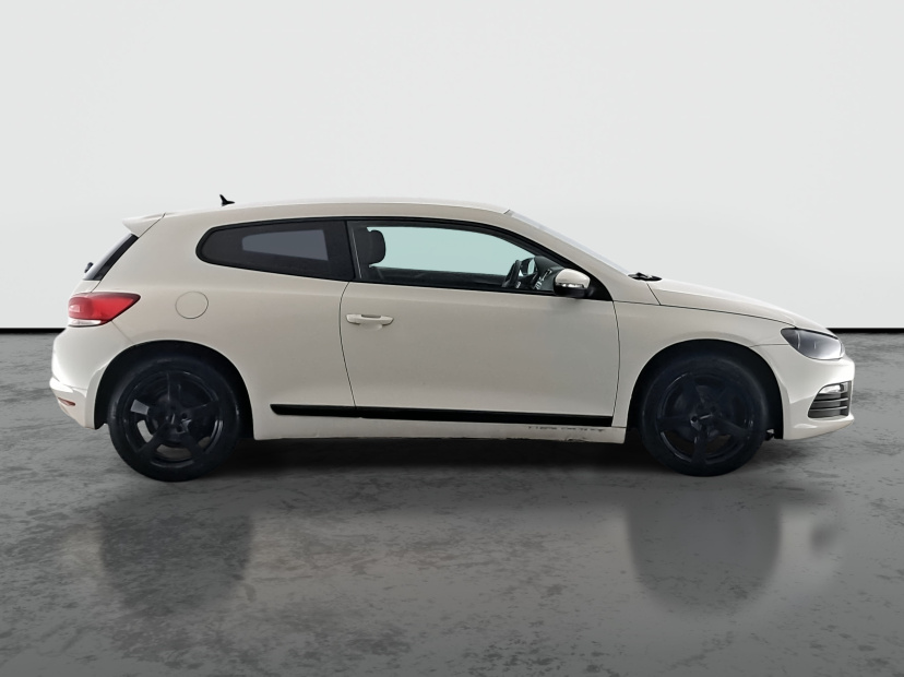 Volkswagen Scirocco, 2010