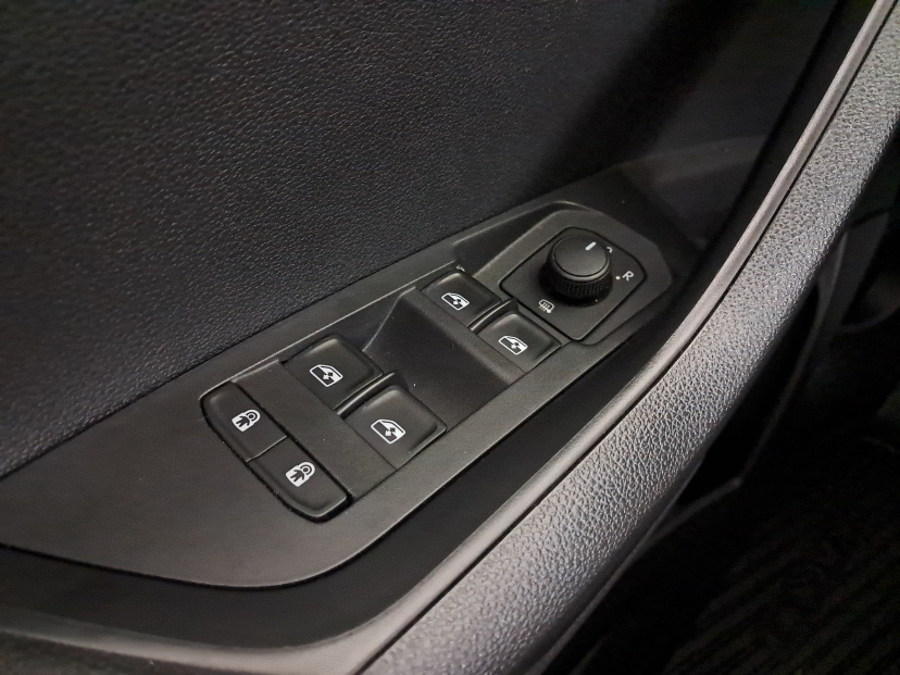 Škoda Karoq, 2021