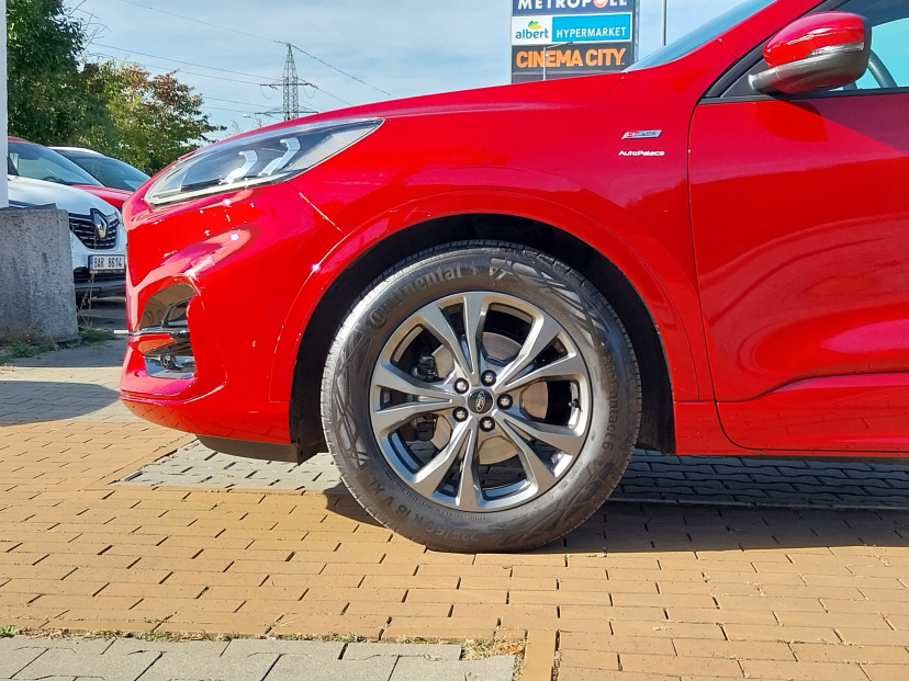 Ford Kuga, 2021