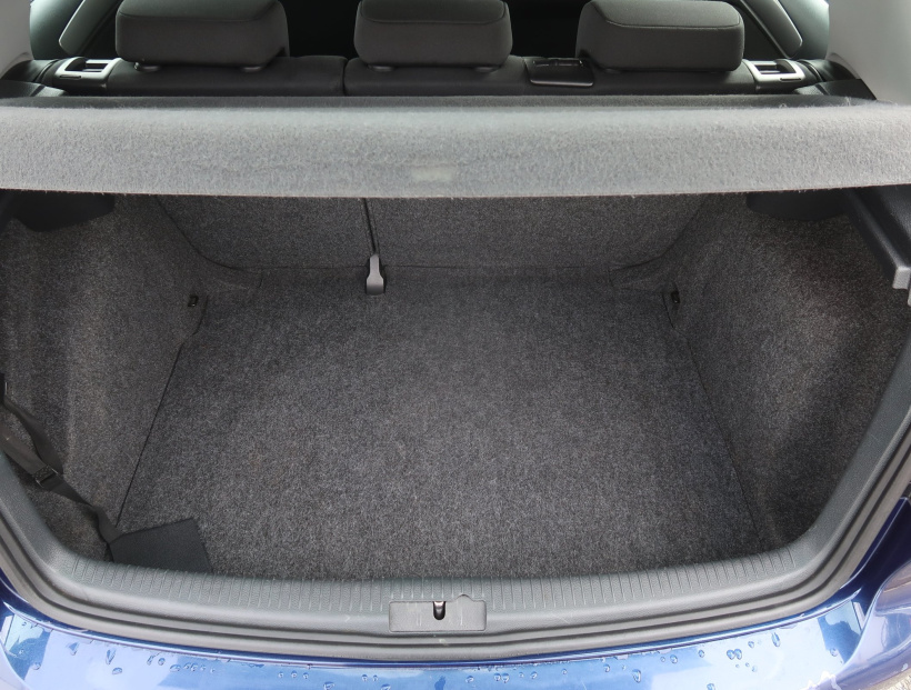 Volkswagen Golf, 2010