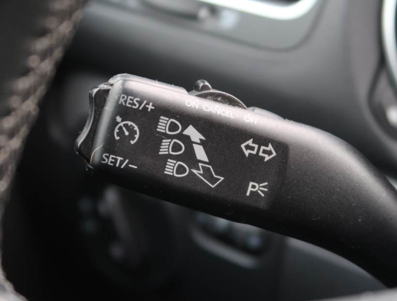 Volkswagen Golf, 2010