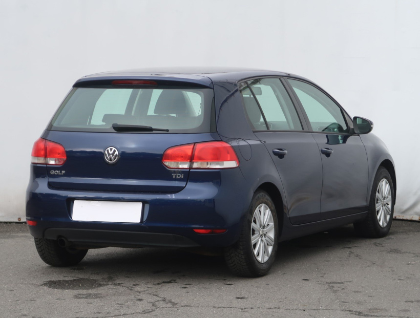 Volkswagen Golf, 2010