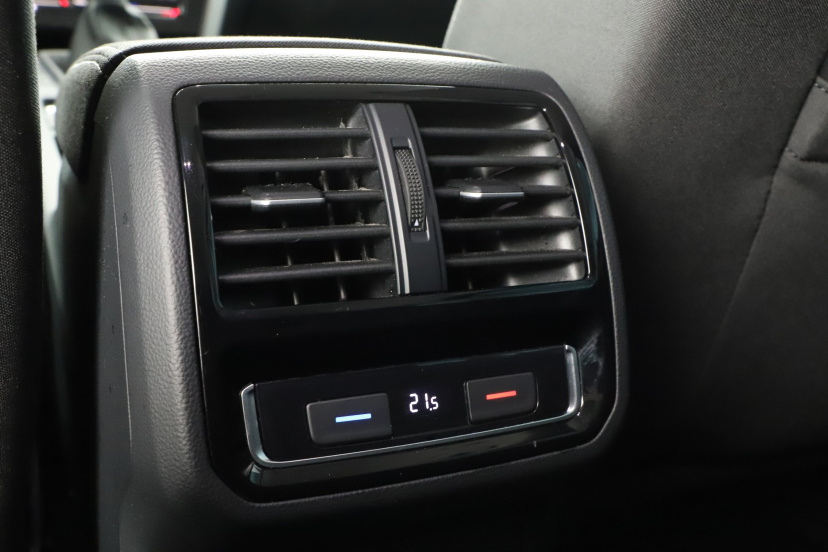Volkswagen Passat, 2020