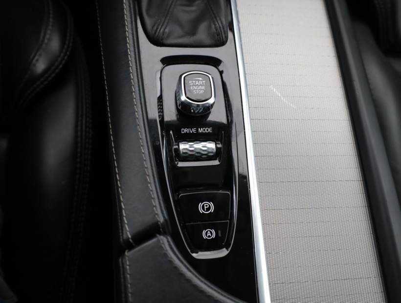 Volvo XC90, 2019
