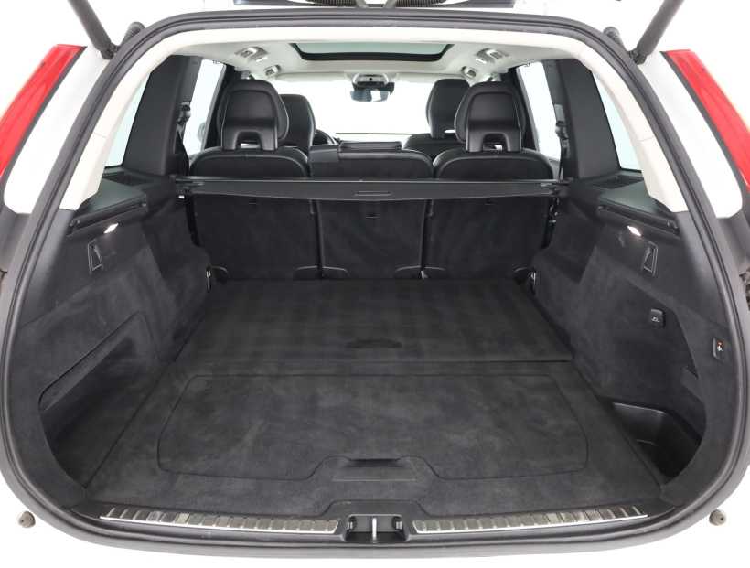 Volvo XC90, 2019
