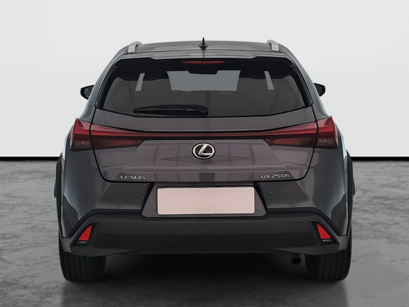 Lexus UX, 2023