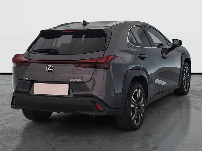 Lexus UX, 2023