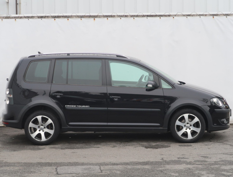 Volkswagen Touran, 2008