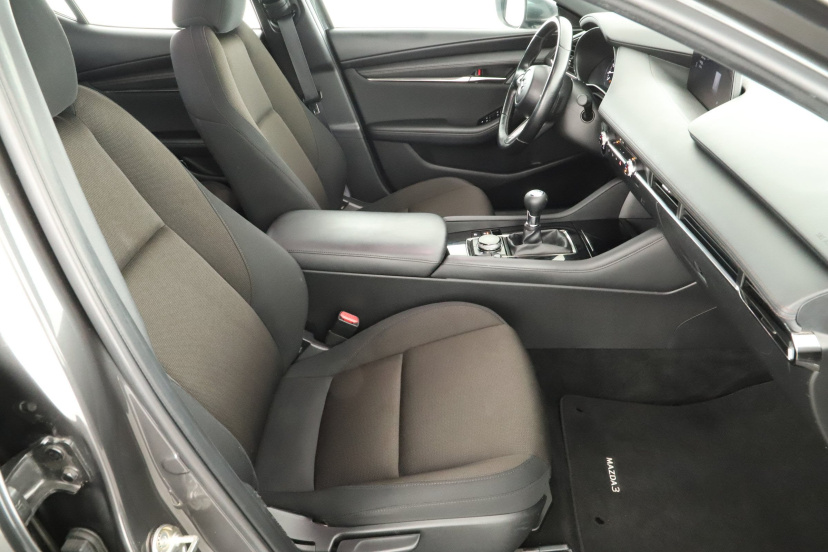 Mazda 3, 2020