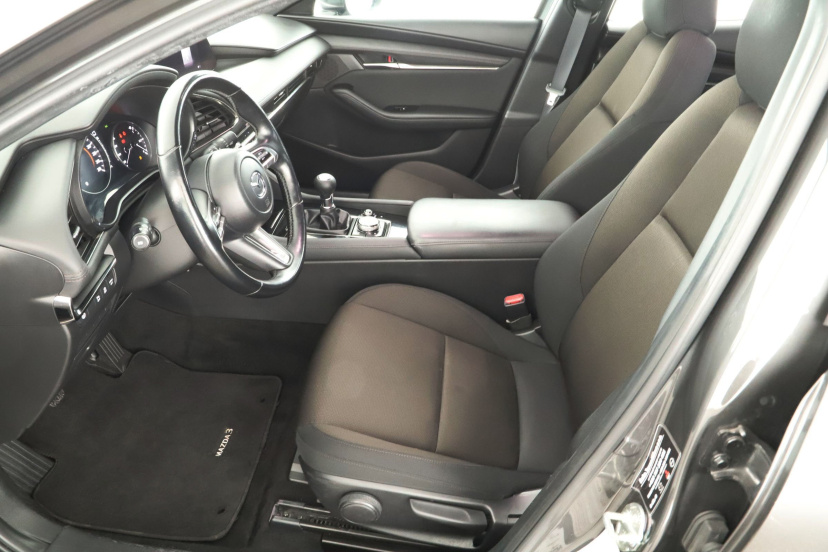 Mazda 3, 2020