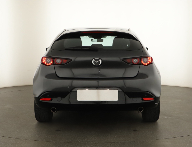 Mazda 3, 2020