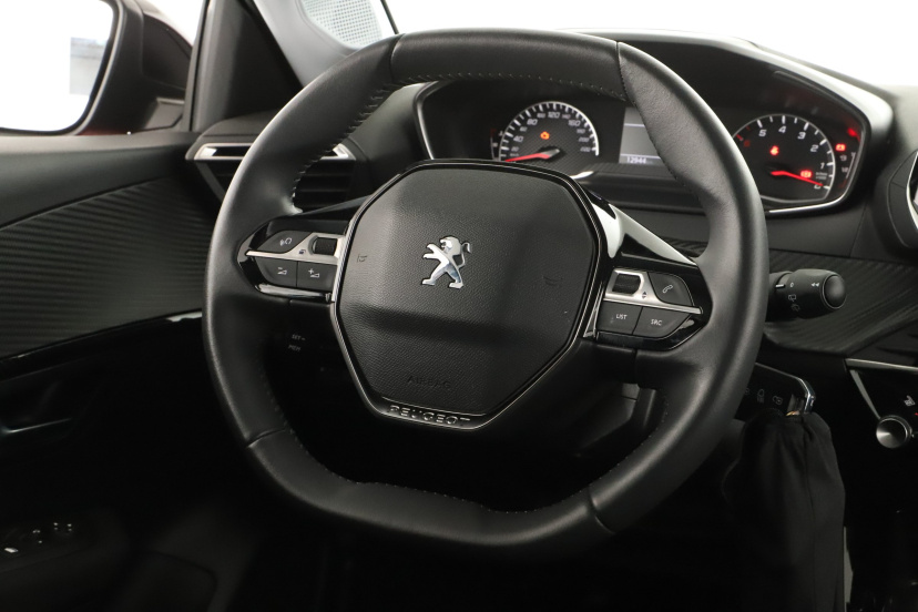 Peugeot 208, 2023