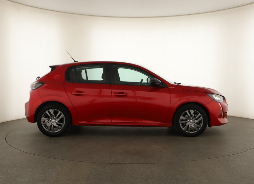 Peugeot 208, 2023