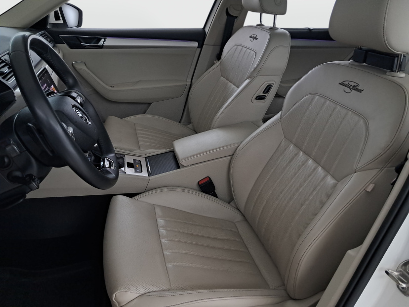 Škoda Superb, 2023