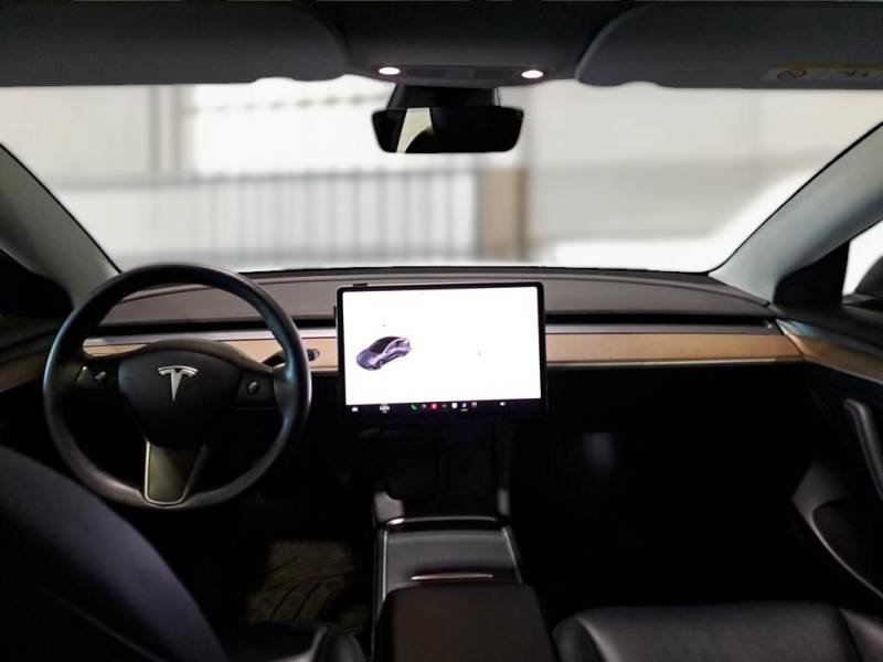 Tesla Model 3, 2021