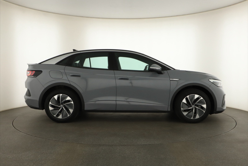 Volkswagen ID.5, 2023