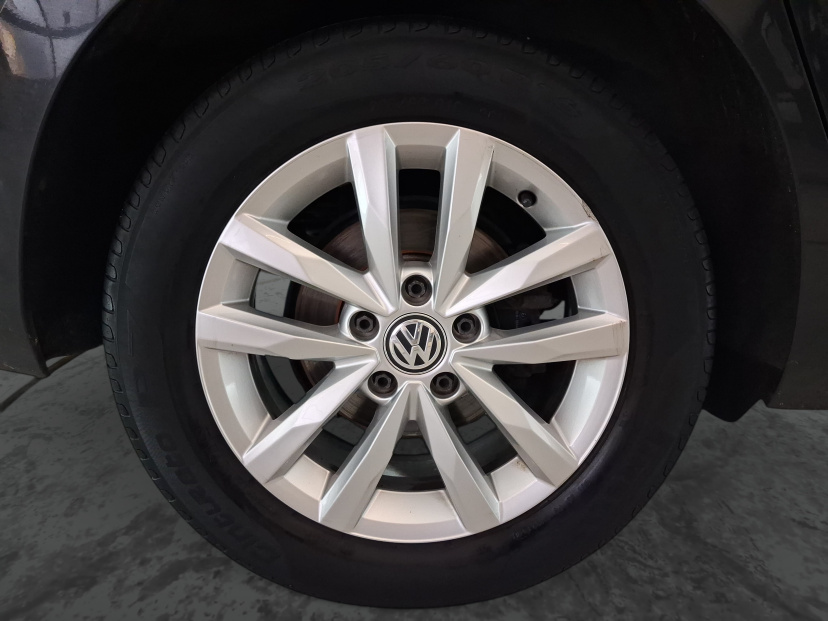Volkswagen Touran, 2016