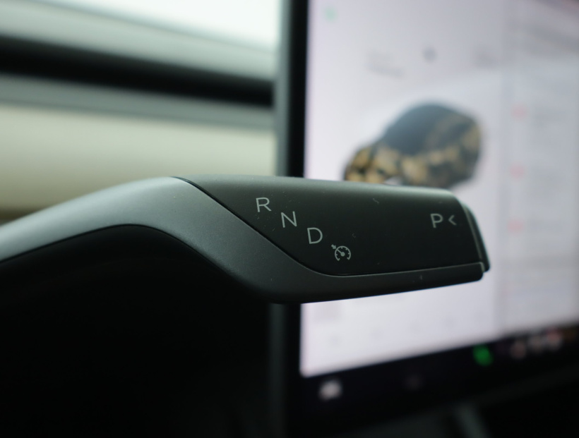Tesla Model Y, 2021