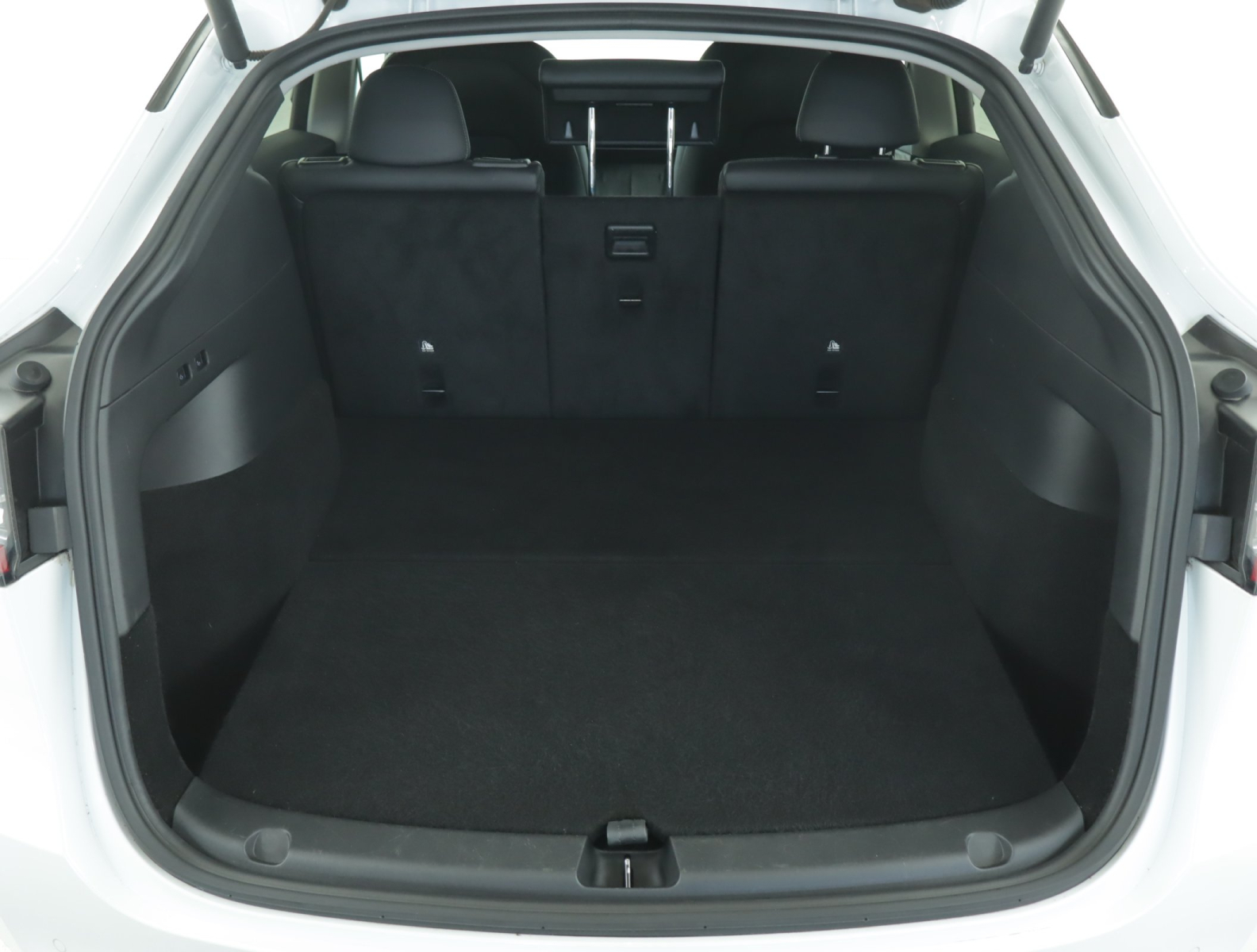 Tesla Model Y - 2021